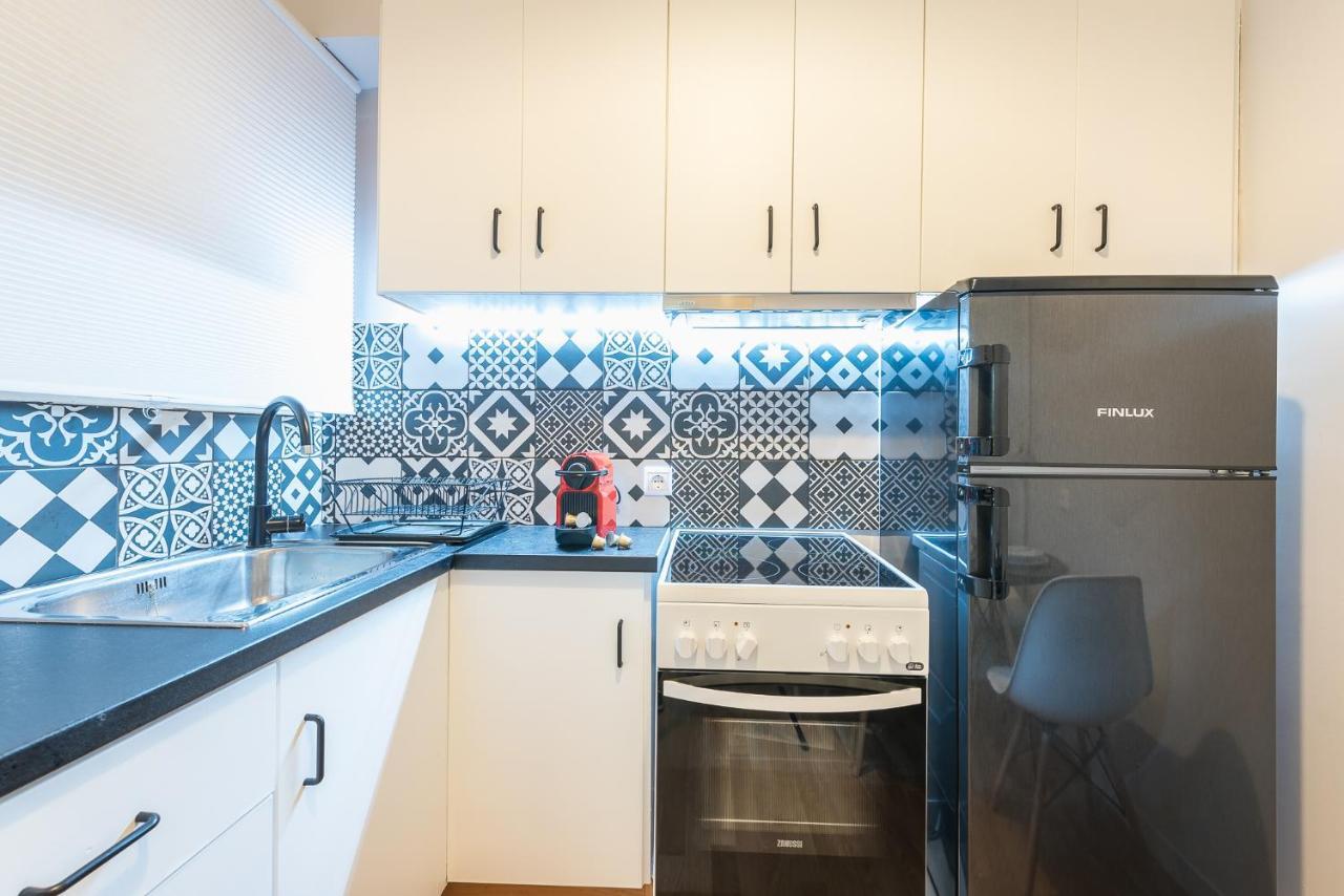 Gorgeous & Modern At Ampelokipi Metro Station By Greece Apartments Atene Esterno foto